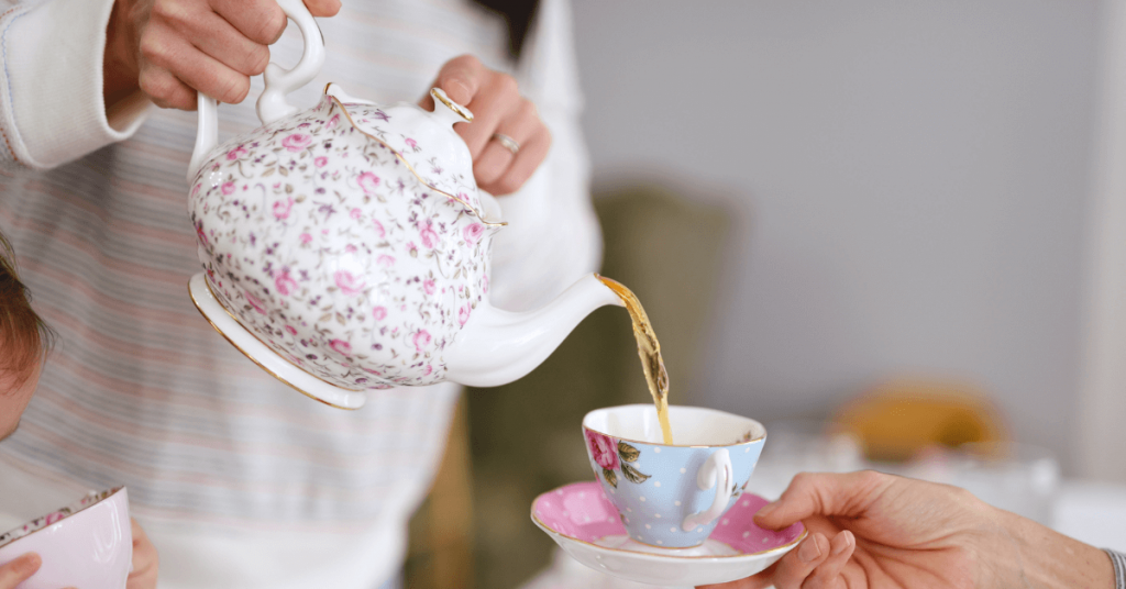 how-to-host-a-tea-party-simple-cute-details-for-afternoon-tea